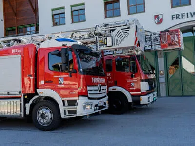 Drehleiter Gegenüberstellung Bild 2