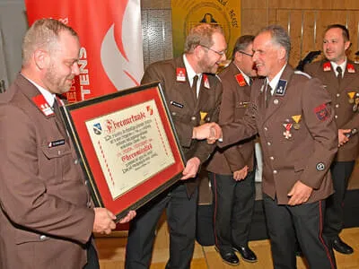 150-Jahrfeier mit Weihe DLK Bild 39