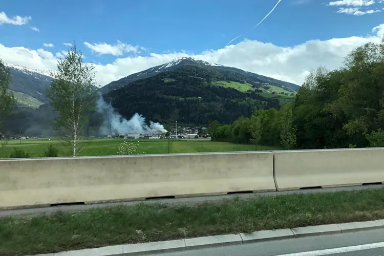 img20190425wa0000.jpg