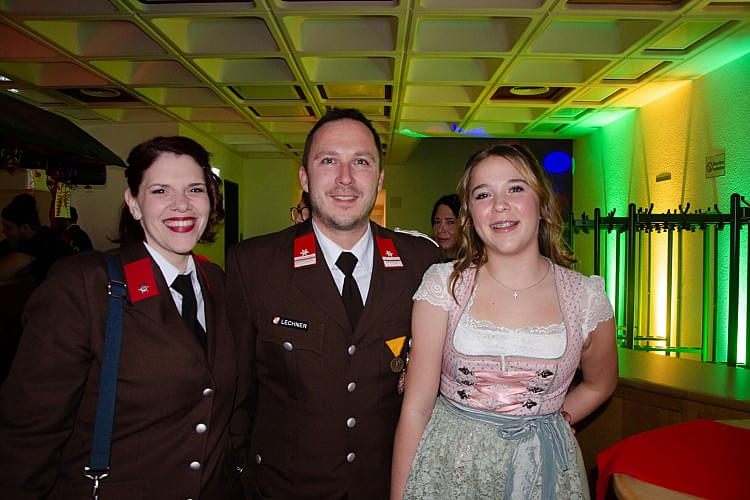 feuerwehr_ball_wattens02.jpg