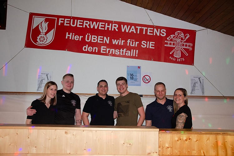 feuerwehr_ball_wattens04.jpg