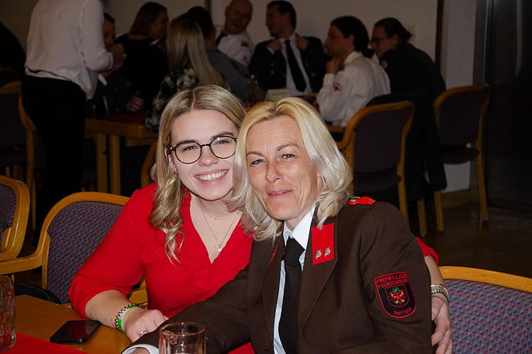 feuerwehr_ball_wattens07.jpg