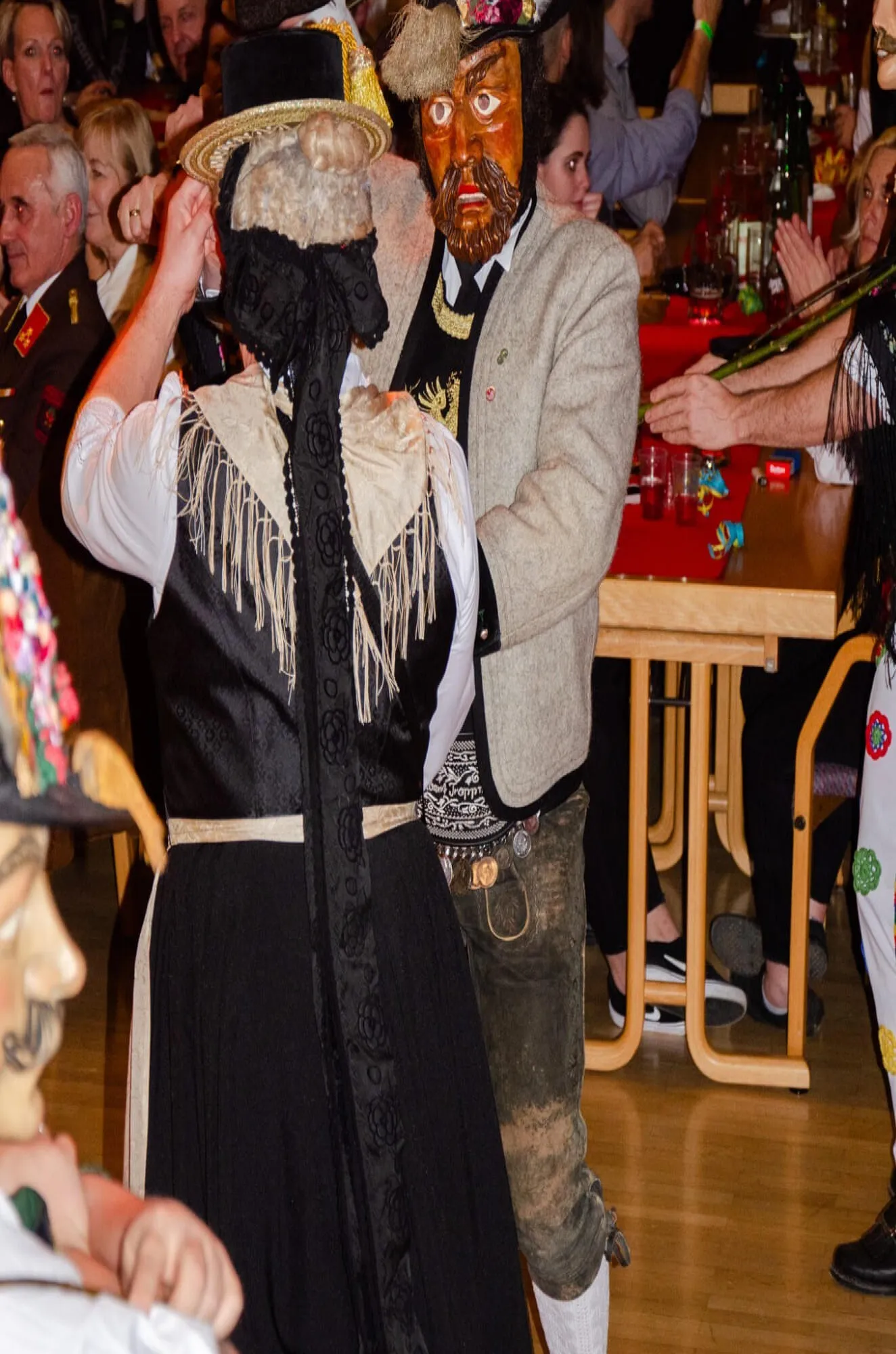 feuerwehr_ball_wattens17.jpg